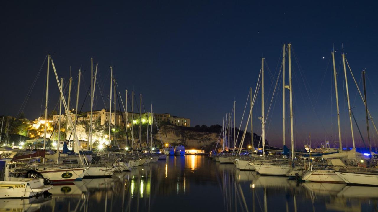 Hotel La Torre Del Mulino Tropea Exterior foto